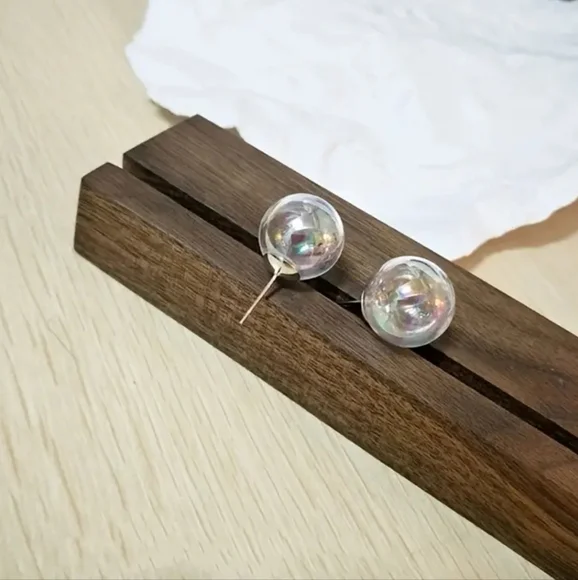 🫧Super Cute Bubble Earrings With Transparent Acrylic & 925 Silver Posts🫧 (OS) - Picture 4 of 11